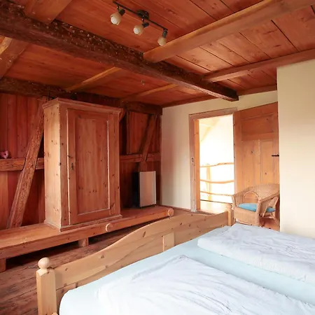 Gemuetliches Mit Galerie Im Appartamento